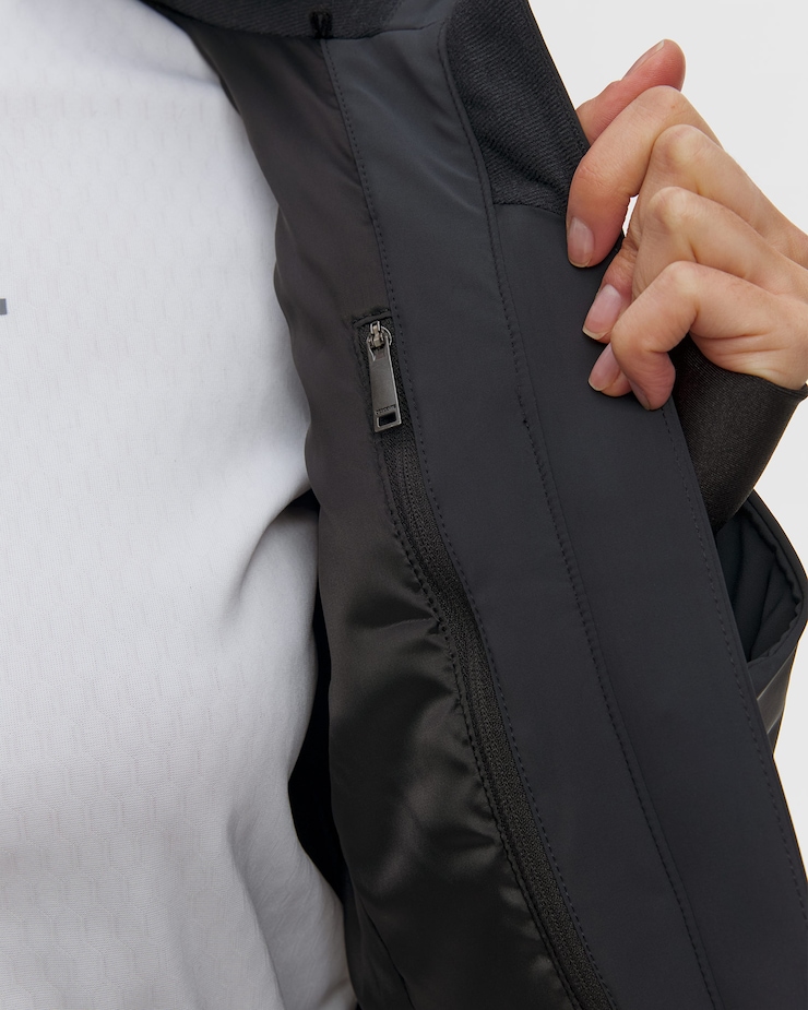 Descente Hybrid Insulated Jacket Damen-Skijacke in Schwarz, Weiß und Gold