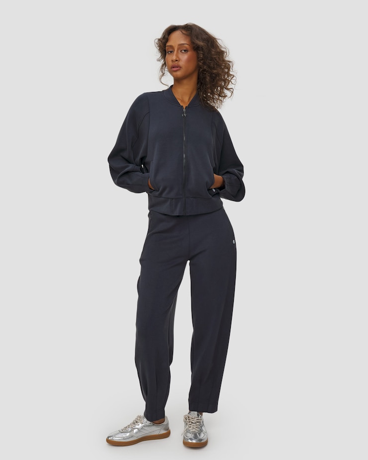 Deha Damen-Sweatjacke aus Modal in Schwarz