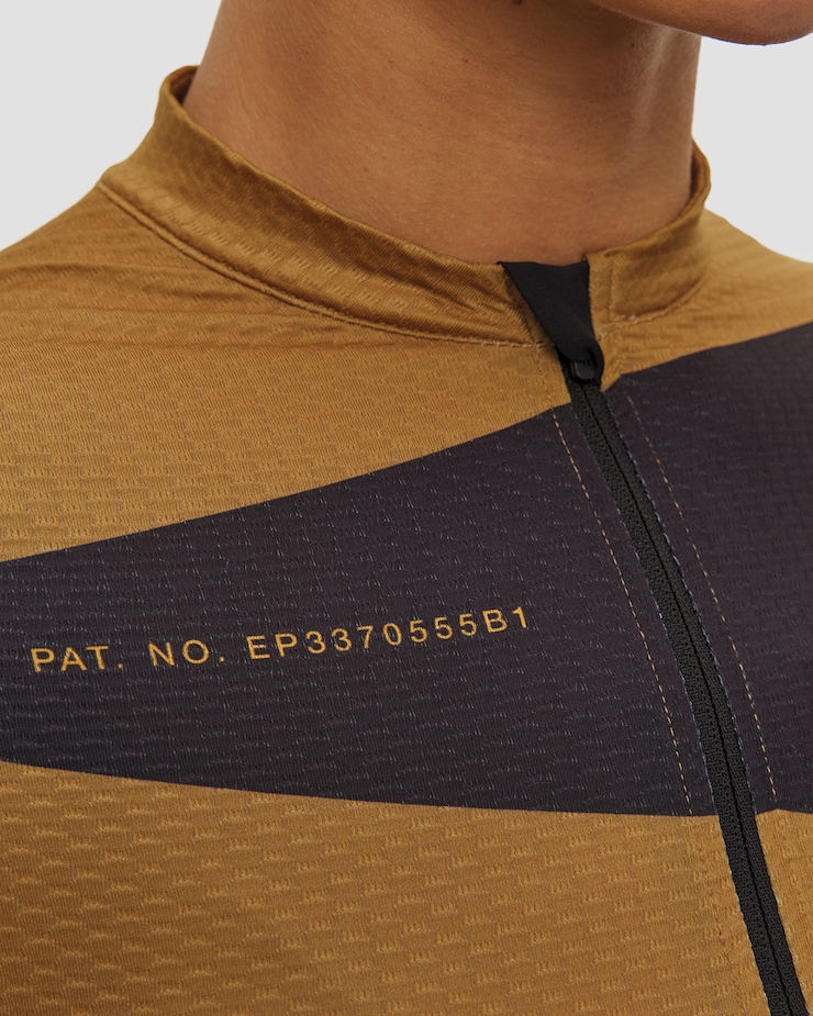 Maglia da gravel da donna X-Bionic Corefusion Gravel Jersey beige-nera