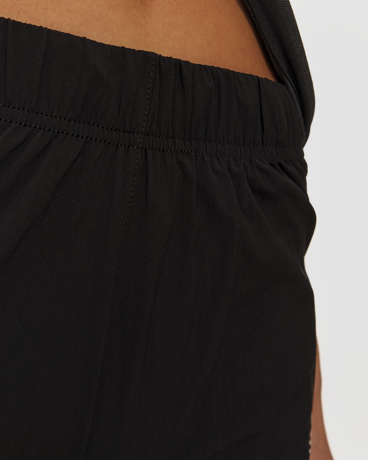 Pantaloncini da corsa da donna X-Bionic Corefusion Run Perform Shorts neri
