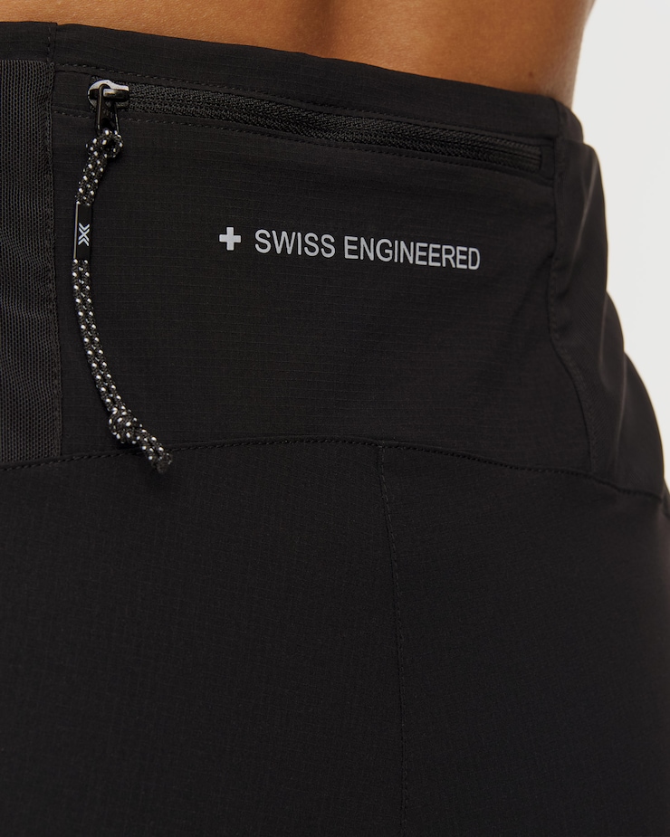 X-Bionic Corefusion Run Perform Shorts Laufshorts für Damen in Schwarz