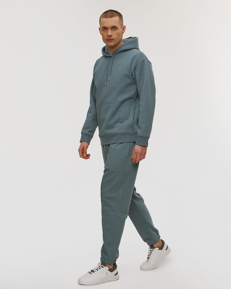 On THE ROGER Advantage Herren-Sneaker