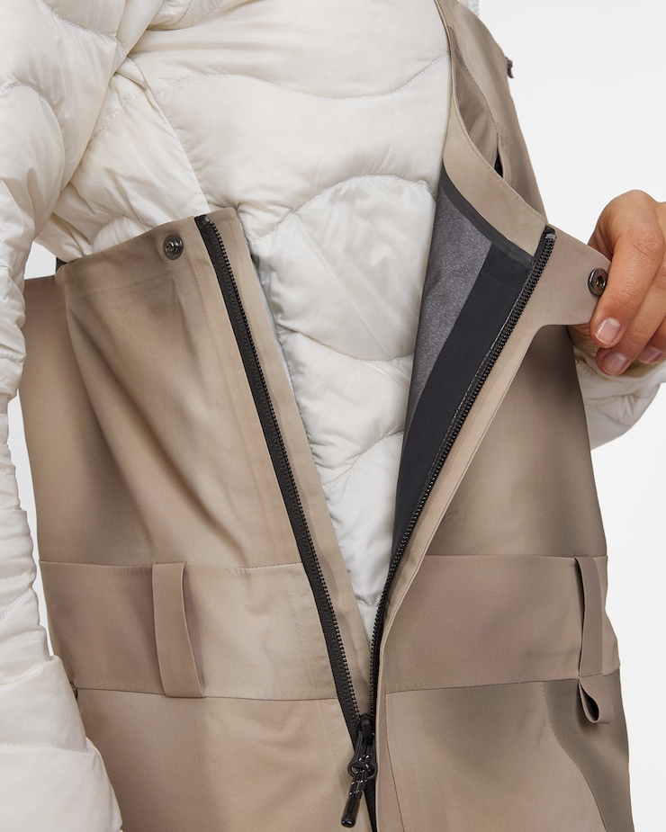 Women's ski trousers Peak Performance Edge Hipe 3L Aop Shell Bib Pants