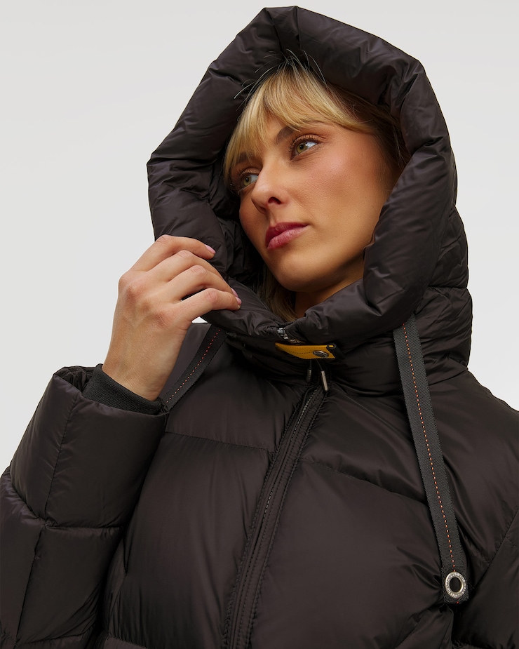 Černá dámská péřová bunda Parajumpers Janet