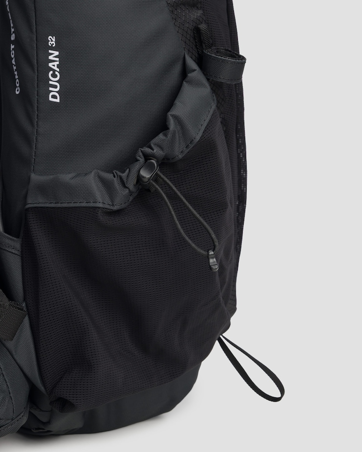 Mammut Ducan 32 Wanderrucksack in Schwarz