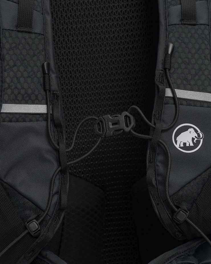 Mammut Ducan 32 Wanderrucksack in Schwarz