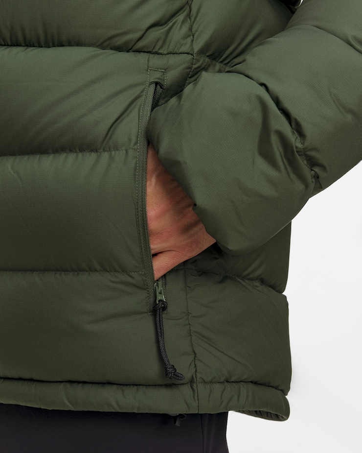 Pánská péřová bunda Haglofs Rosson Down Hood v černé barvě