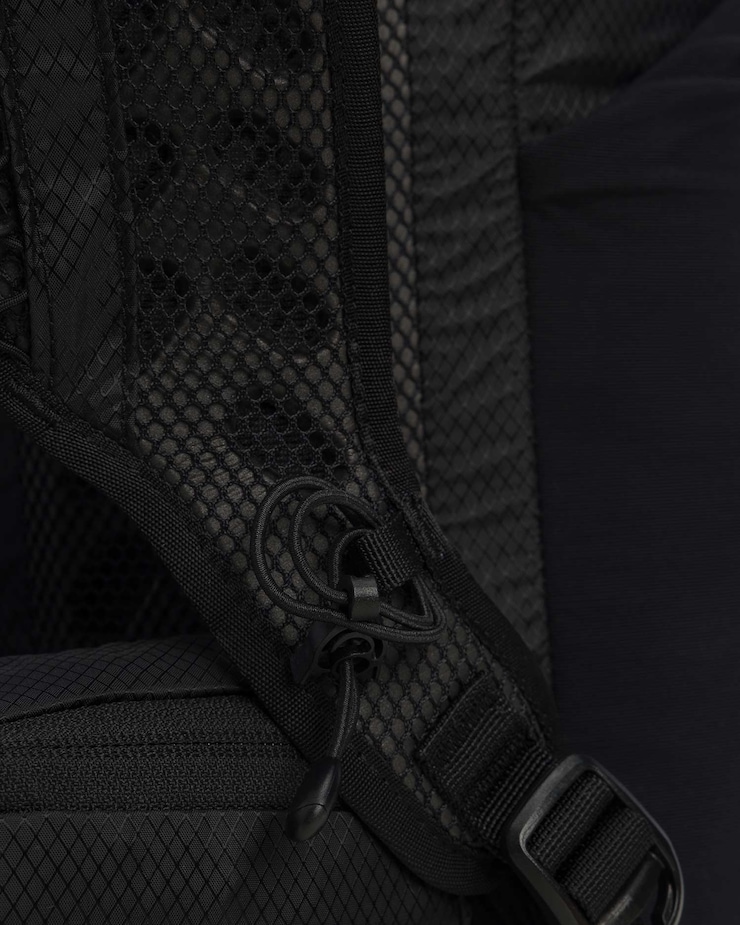 Haglofs L.I.M Mountain Trail Rucksack in Schwarz