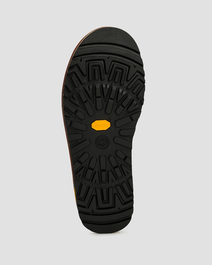 Cizme de iarnă pentru femei UGG Classic Tread Boot