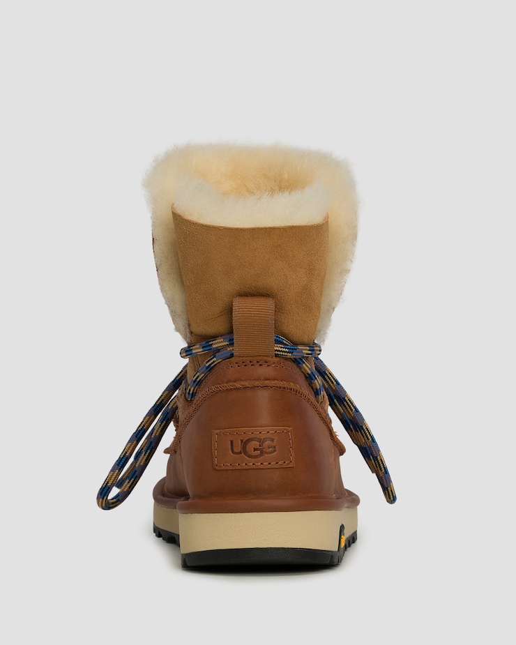 Cizme de iarnă pentru femei UGG Classic Tread Boot