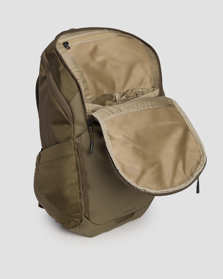 3205223-khaki