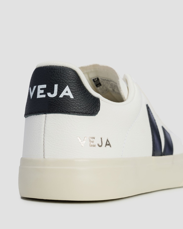 Men's leather shoes Veja Campo white