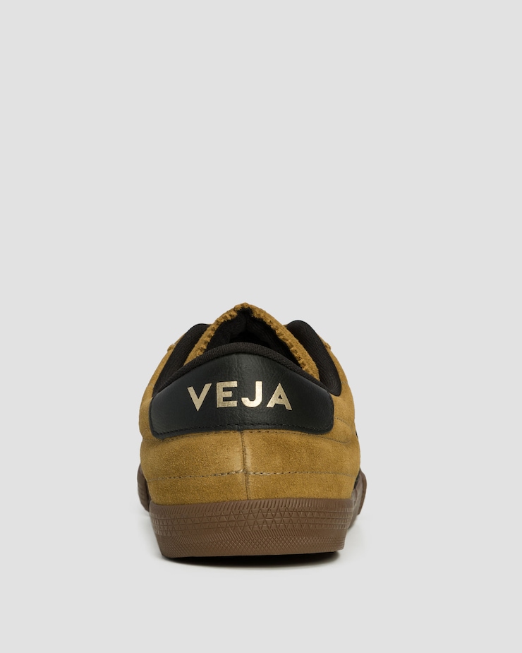 Adidași din piele de căprioară pentru bărbați Veja Panenka maro