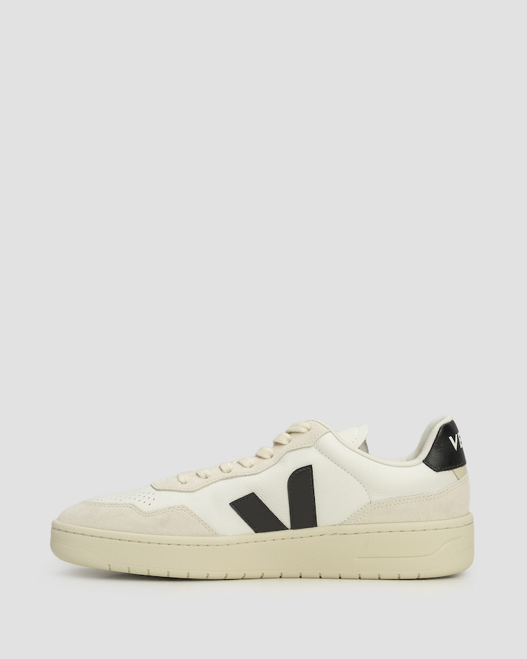 Men's suede sneakers VEJA V-90